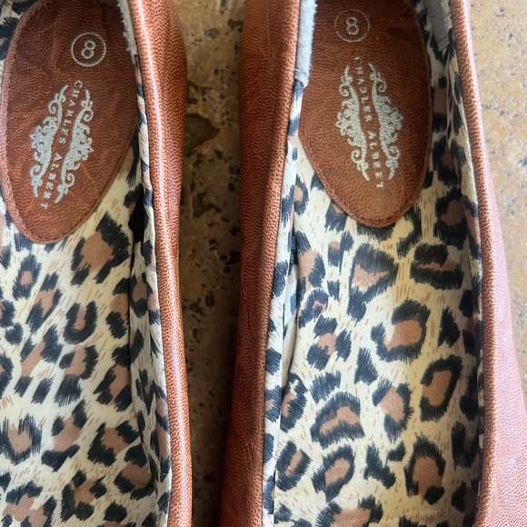 Charles Albert Cognac Flats with Animal Print Lining Size 8 - Picture 5 of 5